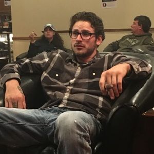 Meet your Posher, Craig